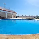 T3 Centro De Com Piscina شقة *