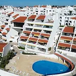 T3 Centro De Com Piscina *